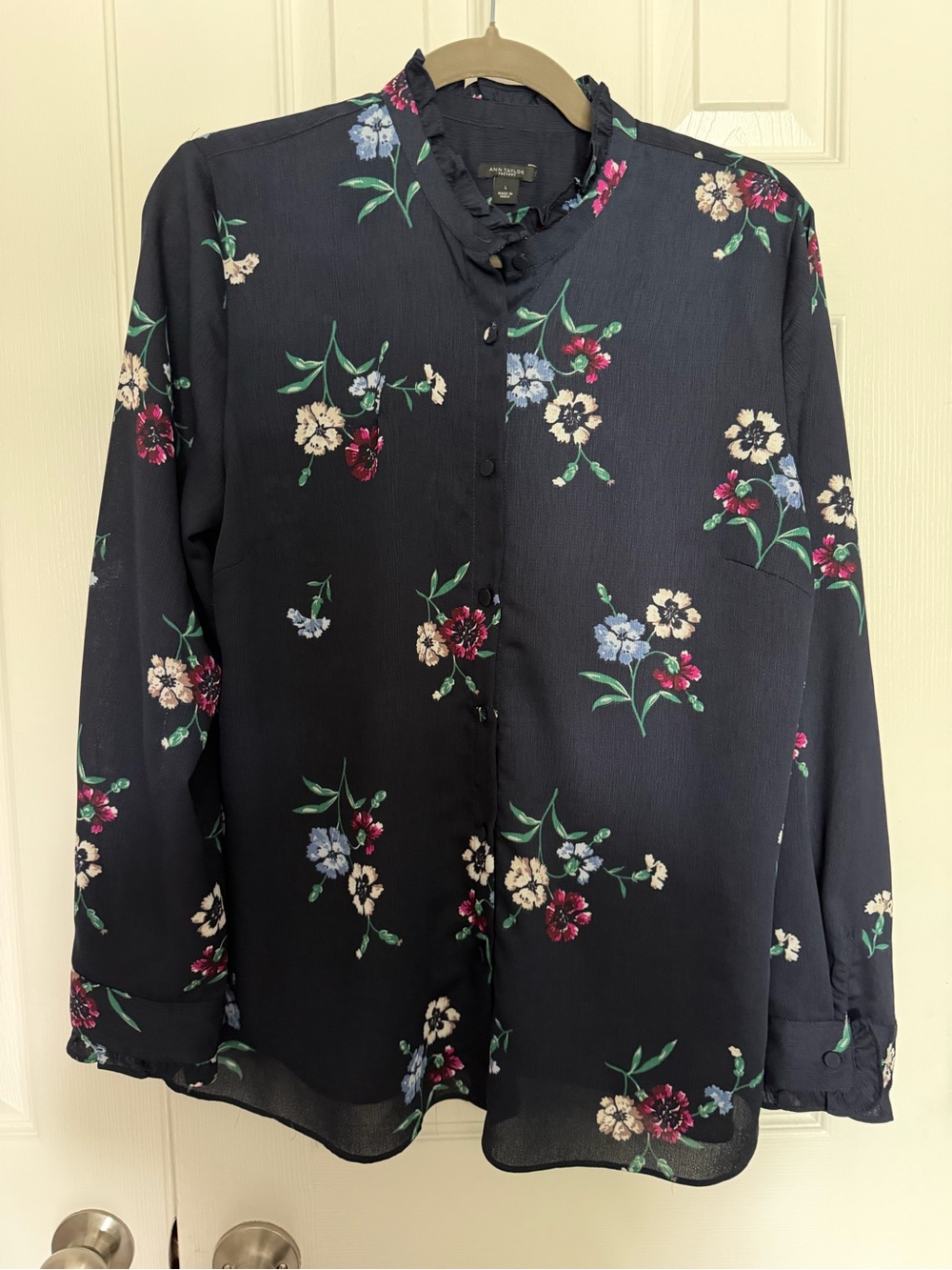 Ann Taylor Factory Navy Floral Ruffle-Trim Button Front Blouse